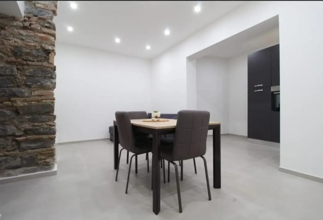Elmi House Daire Katanya